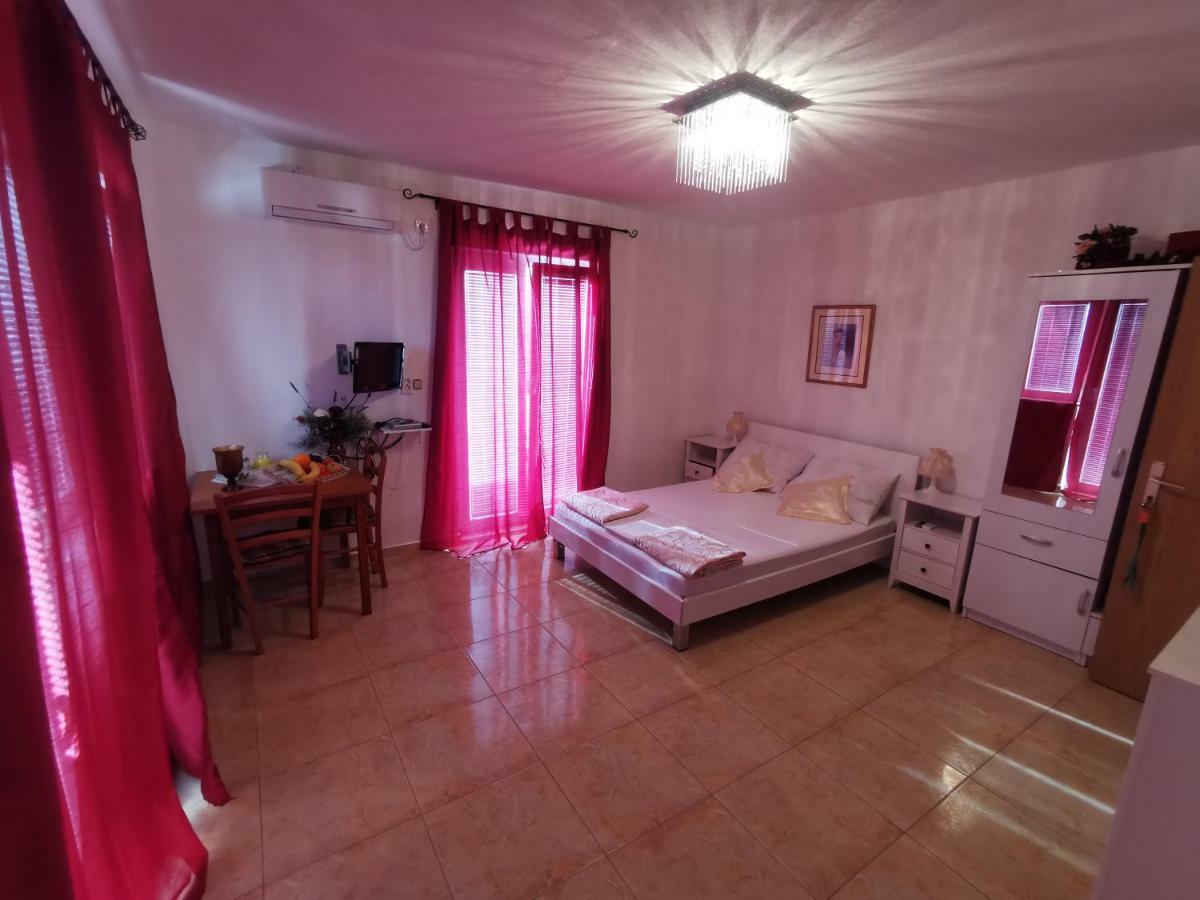 Villa Ilona Primosten Ngoại thất bức ảnh