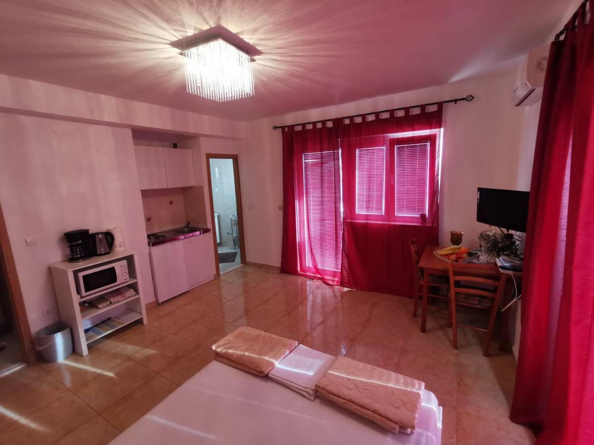 Villa Ilona Primosten Ngoại thất bức ảnh